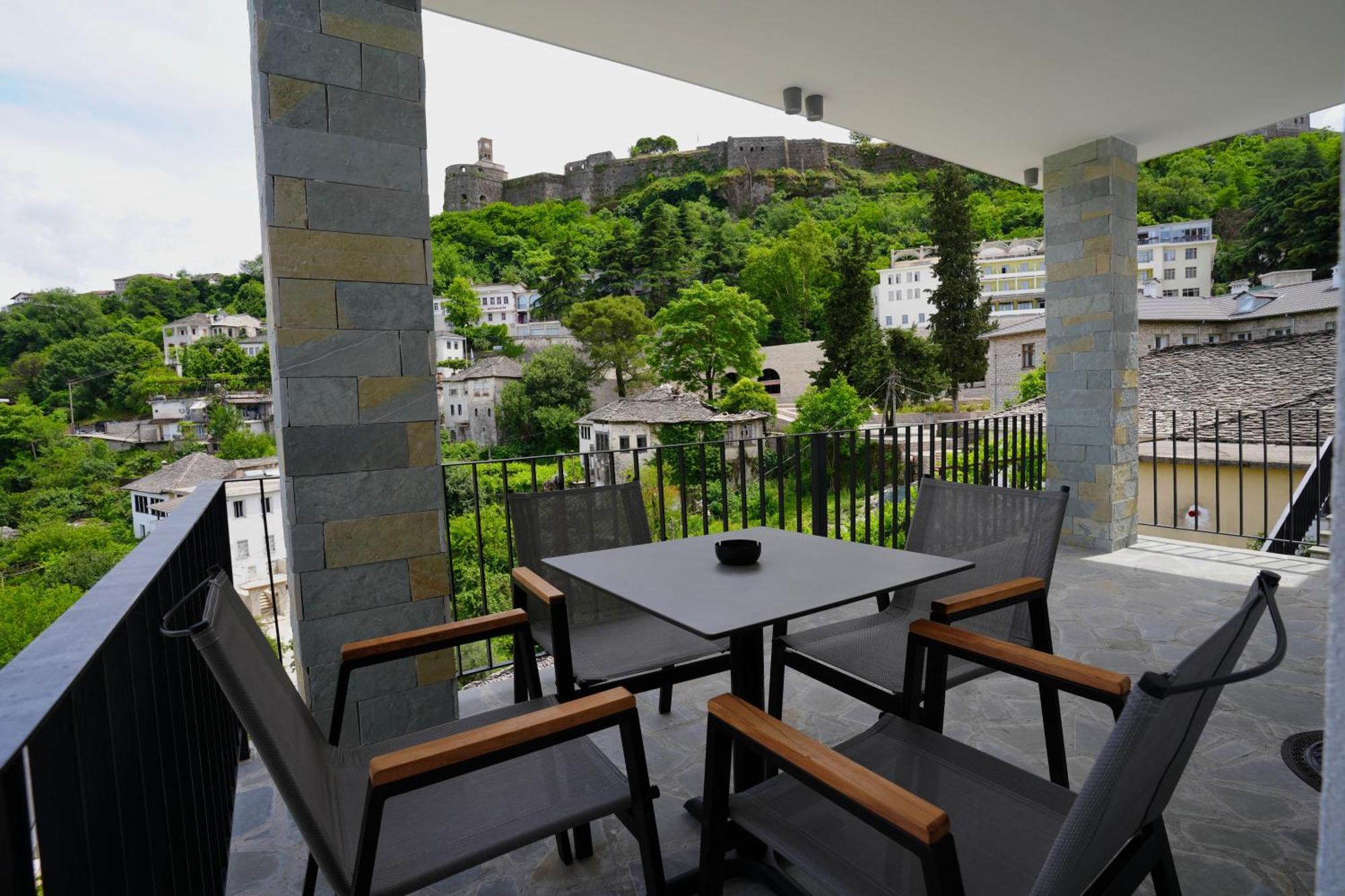 Castlefront Villa Gjirokastër Exteriér fotografie