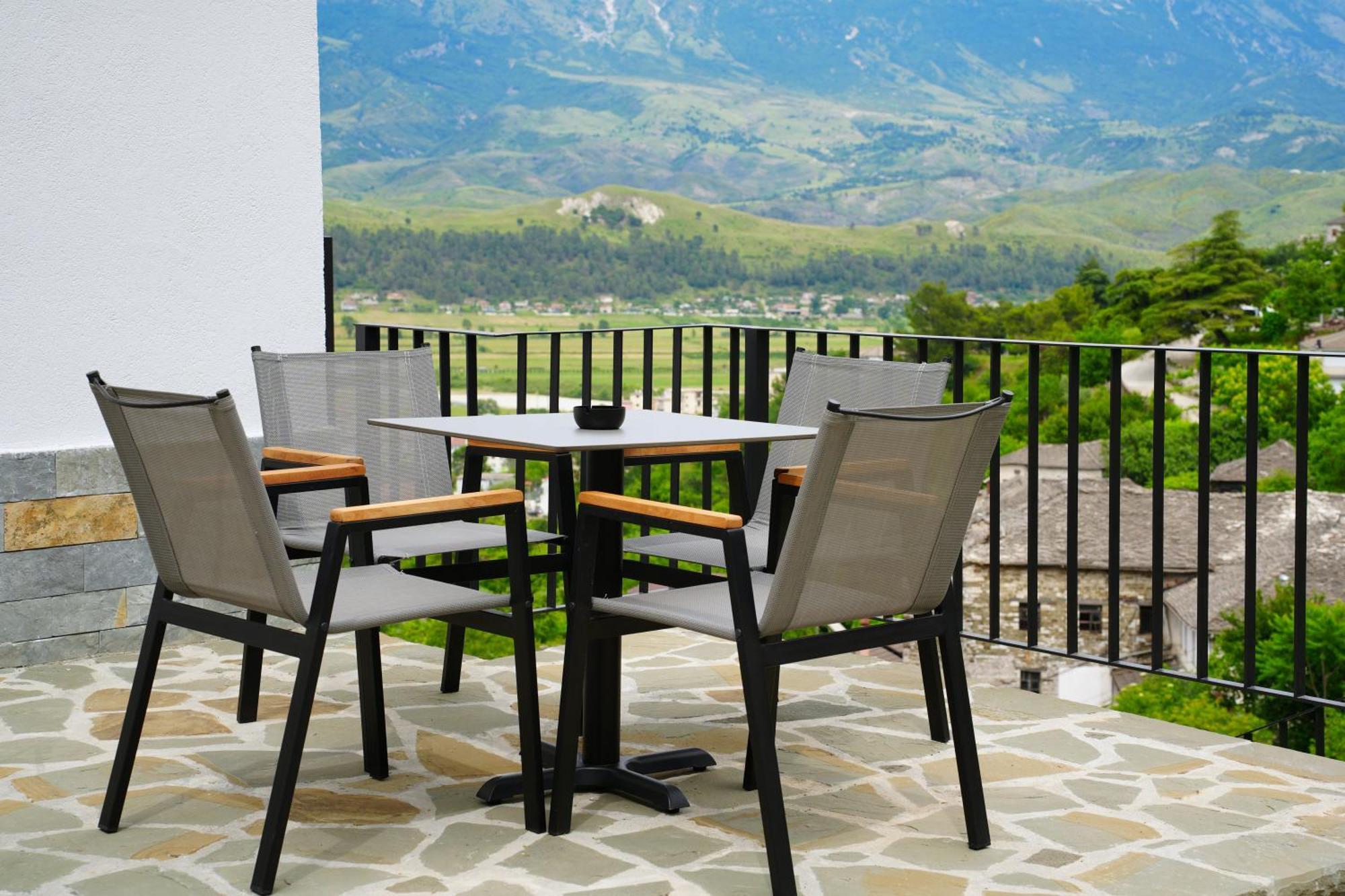 Castlefront Villa Gjirokastër Exteriér fotografie
