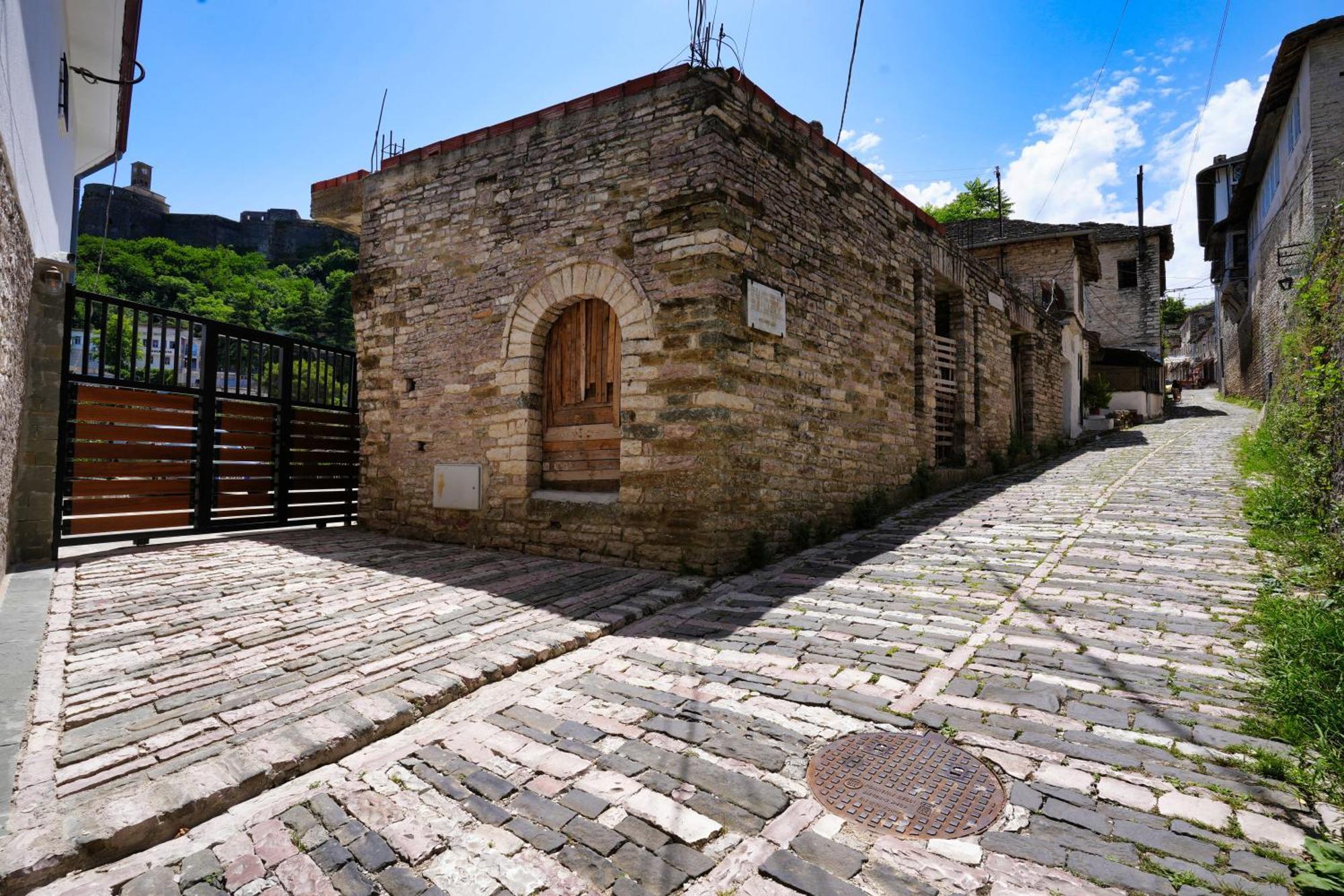 Castlefront Villa Gjirokastër Exteriér fotografie